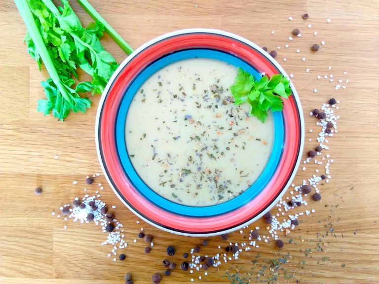 vegane Kartoffel-Kokosnuss-Ingwer-Suppe